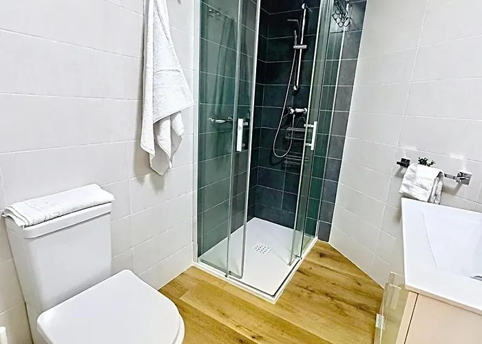 Appartement Bajo Reformado Con Terraza En *