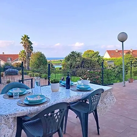 Bajo Reformado Con Terraza En *