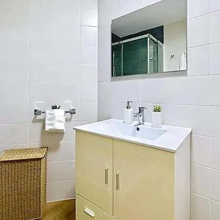 Bajo Reformado Con Terraza En